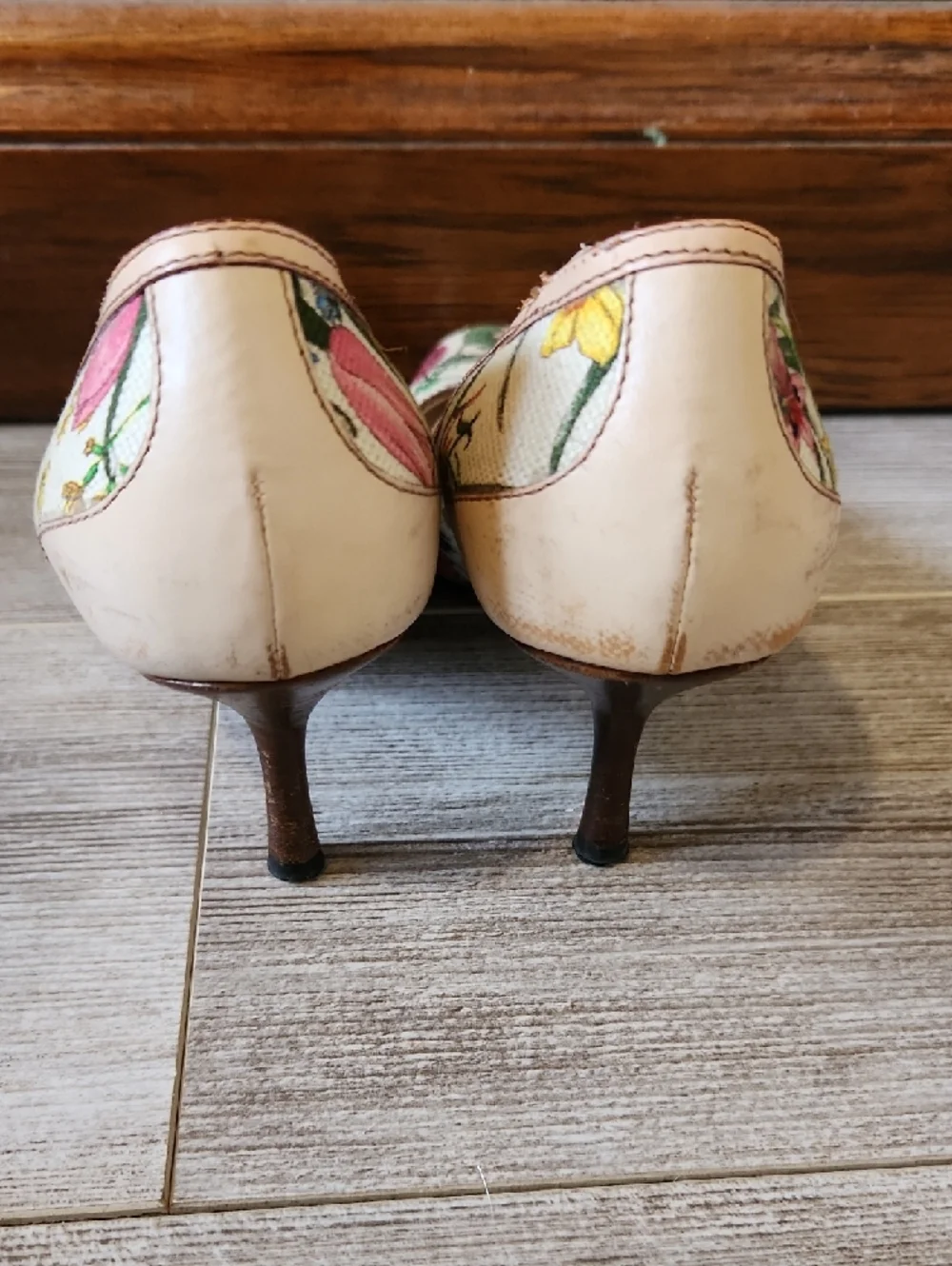 Gucci Floral Embroidered Pumps in Cream with Pink & Green Accents - Picture 3 of 11